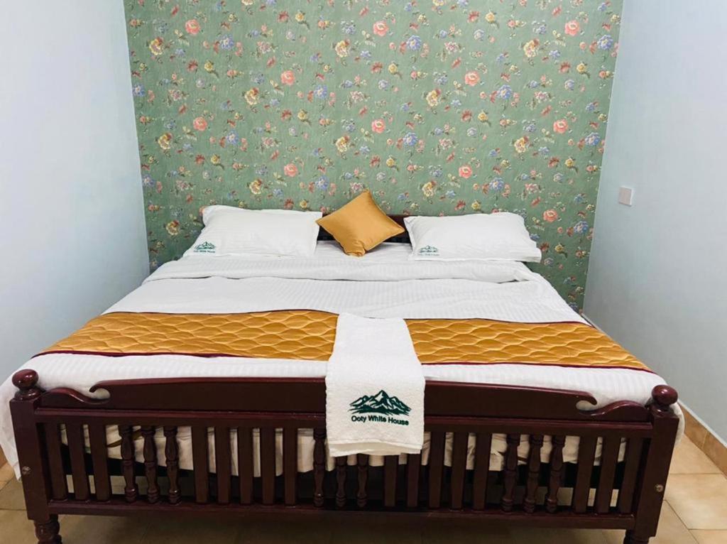 Bob Lesiure Hotel Ooty Exterior photo